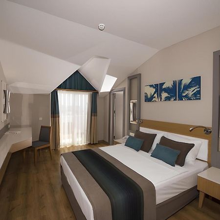 Palm World Side Resort & Spa Ngoại thất bức ảnh
