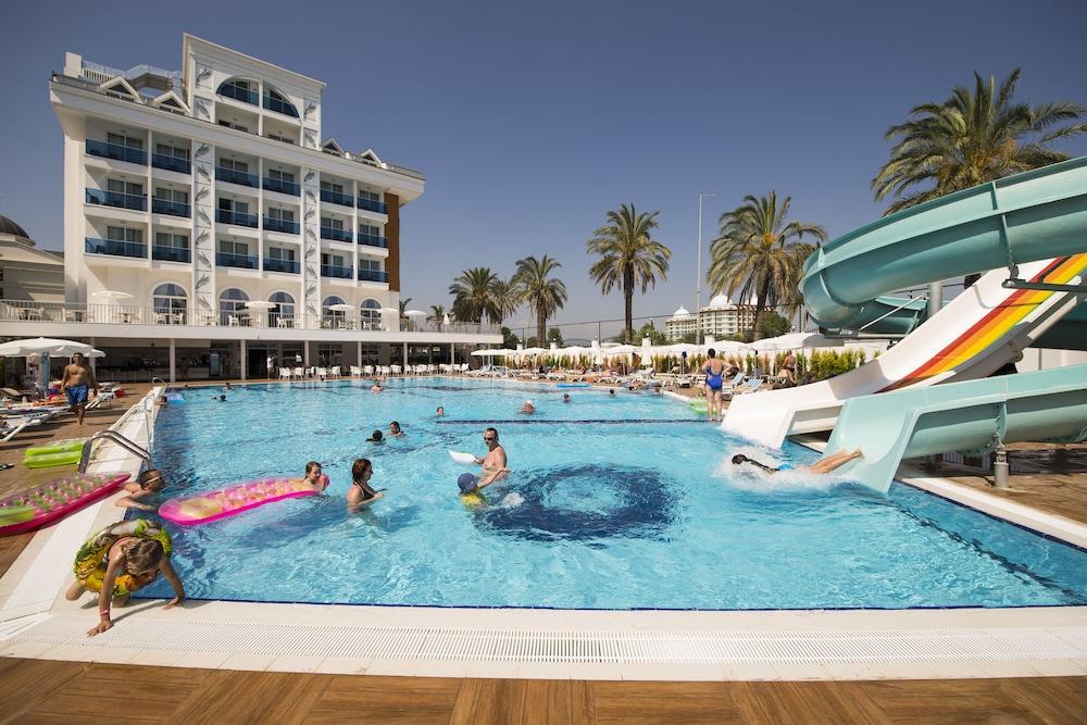 Palm World Side Resort & Spa Ngoại thất bức ảnh