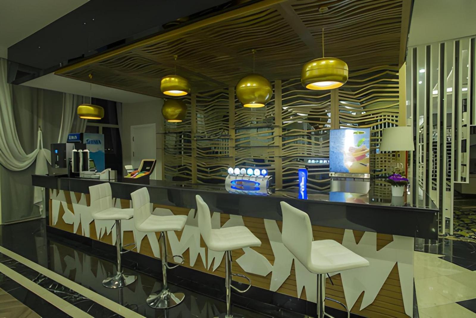 Palm World Side Resort & Spa Ngoại thất bức ảnh